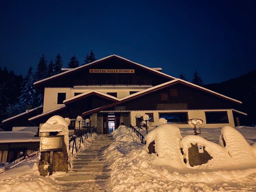 Hotel Valled'Oro Borno Buitenkant foto